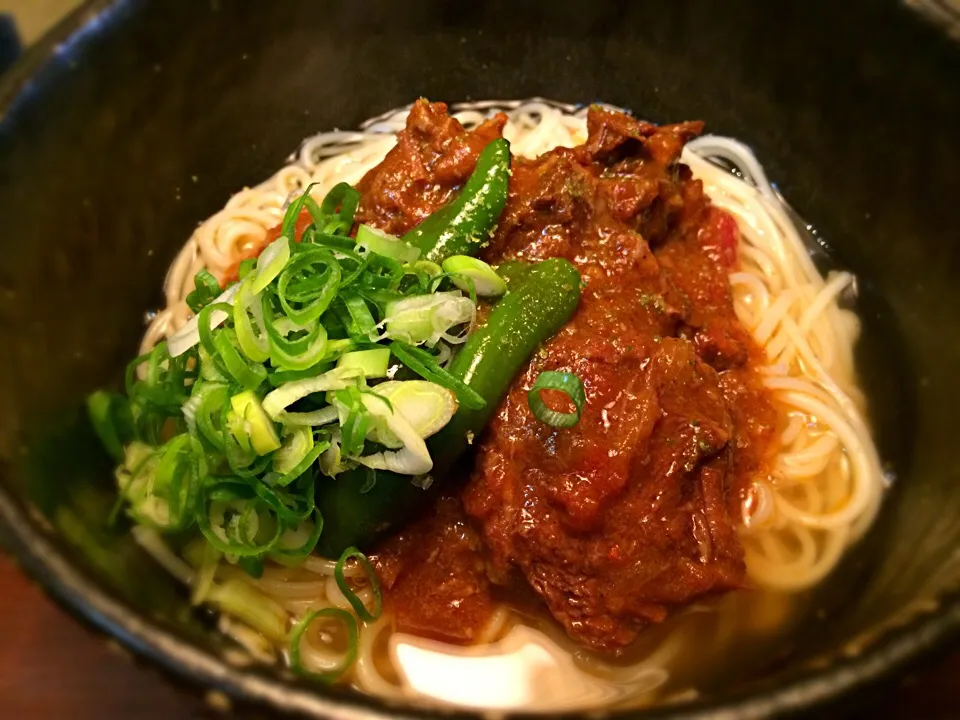 牛すね肉のスパイシートマトカレーそうめん2|半田手延べそうめんの店 阿波や壱兆さん