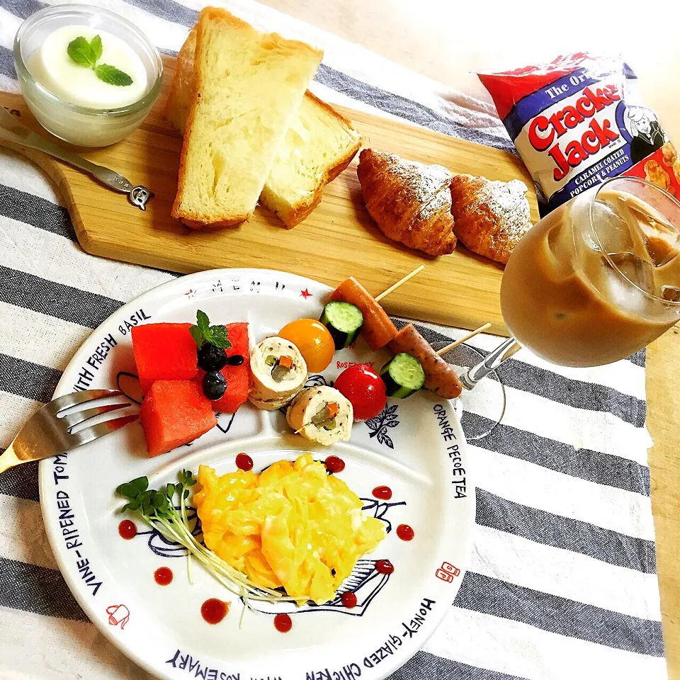 Snapdishの料理写真:昨日の朝食🍴|ゆみちゃさん