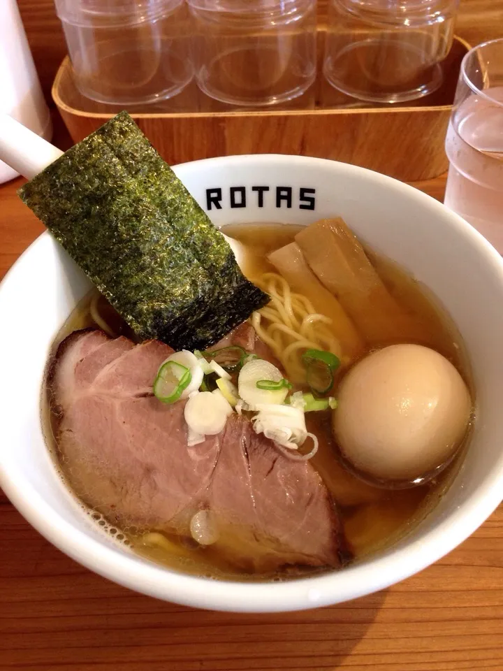 Snapdishの料理写真:煮干ラーメン（味玉）|七夕やさん