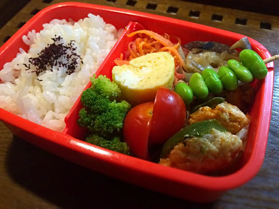 Today's lunchbox for my son.
18.Aug.2015|tommyさん