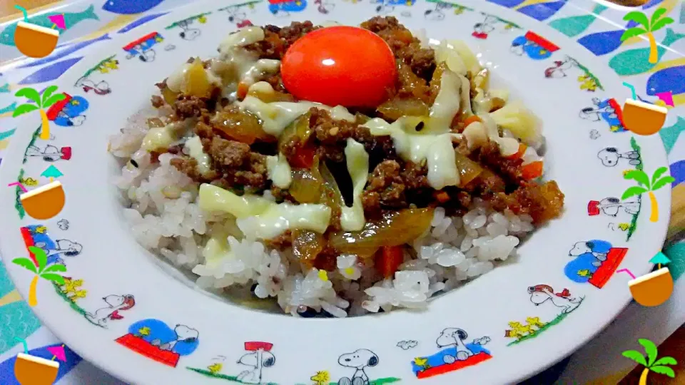 Snapdishの料理写真:「ボンバーさんの焼肉のたれ💕」&「mariちゃんの美味しそうなそぼろ弁」からの～( *´艸｀)ひとみん家の今夜飯Ψ(￣∇￣)Ψ|ひとみんΨ(*´∀｀)Ψさん