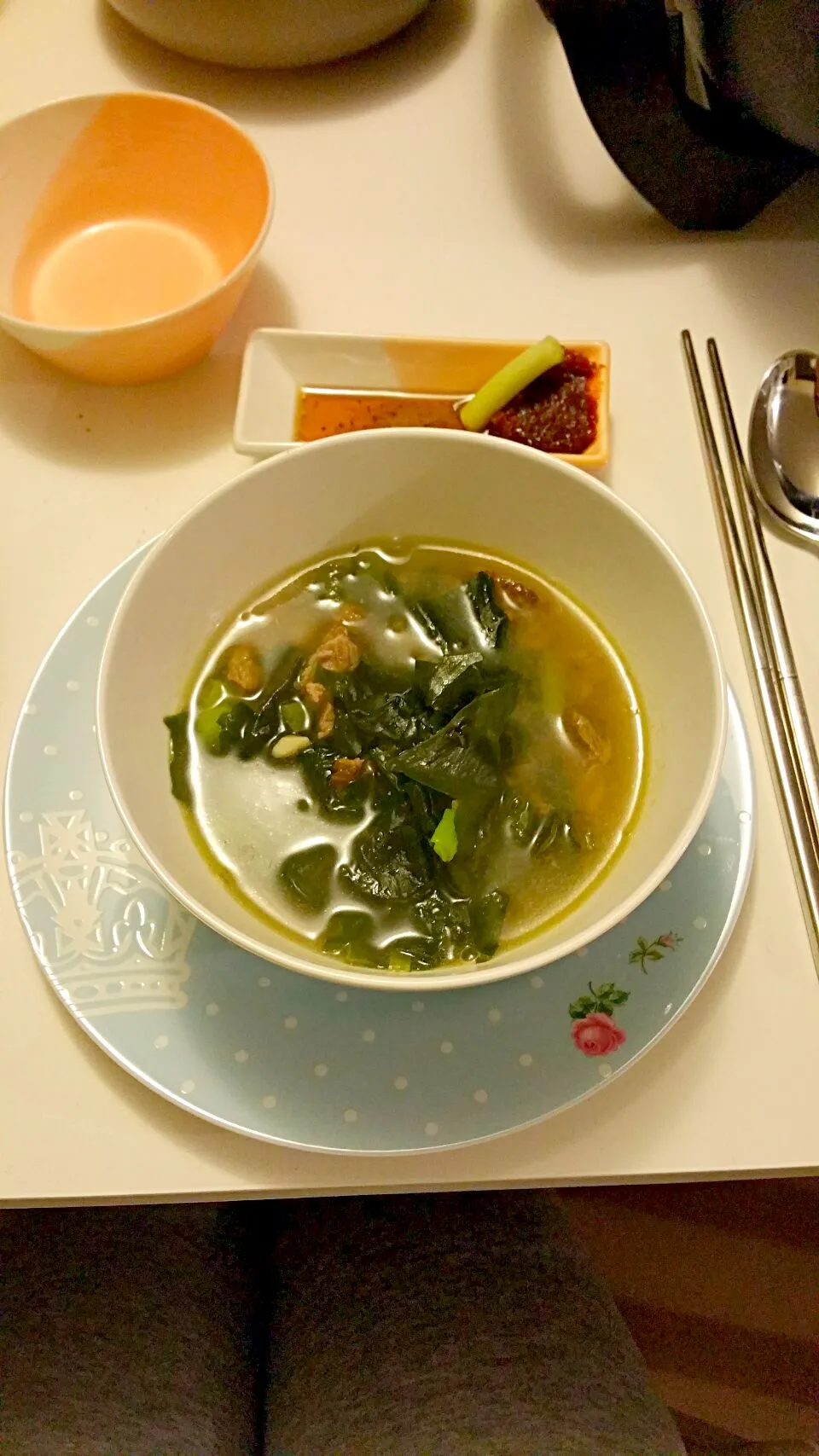 Snapdishの料理写真:SEAWEED SOUP|Yukiさん