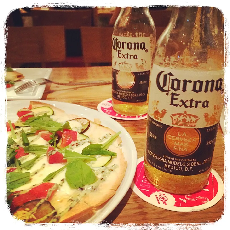 Snapdishの料理写真:夏の理想像＝🍕🍺|leeさん