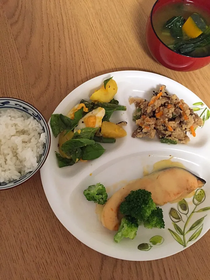 今日の晩ご飯|まかろんさん