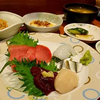 Snapdishの料理写真:さあ さあ さあ 刺身|AHMEDさん