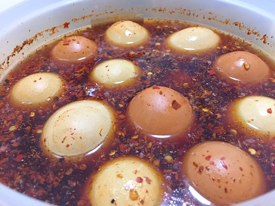 Telor asin pedas|yeni kartikasariさん