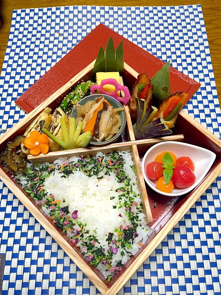 水曜日のお弁当💖|Mayumi Konishiさん