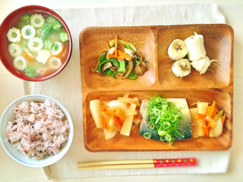 今日の朝ごはん🍴|る ち あ ♬*.◦さん