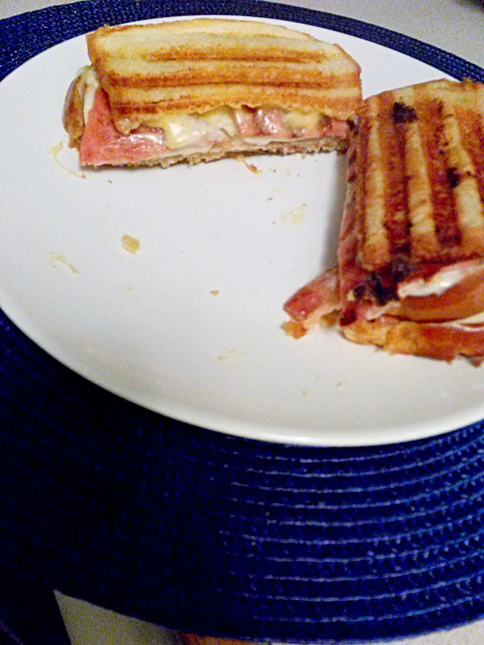 grilled cheese bologna bacon sandwich|demetric bradleyさん