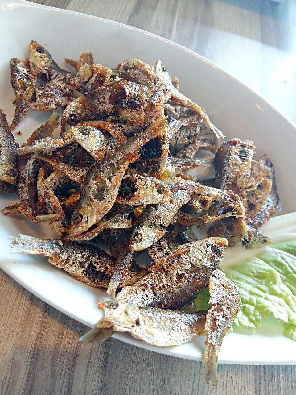 Crispy fried Tawilis (Sardinella Tawilis)|xtinさん