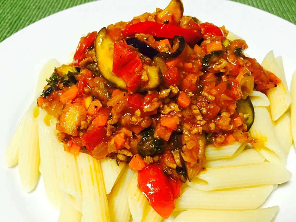 Penne with Eggplant and Mozzarella Cheese Sauce|Jaimie Alvarezさん