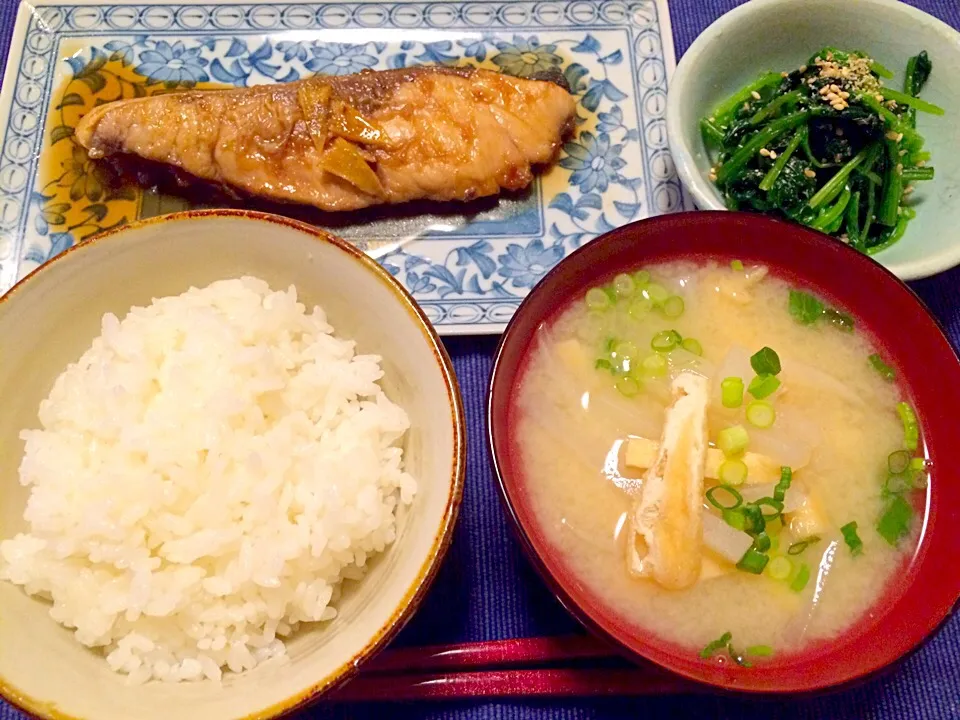 ブリの照り焼き定食|Hiromi Isonagaさん