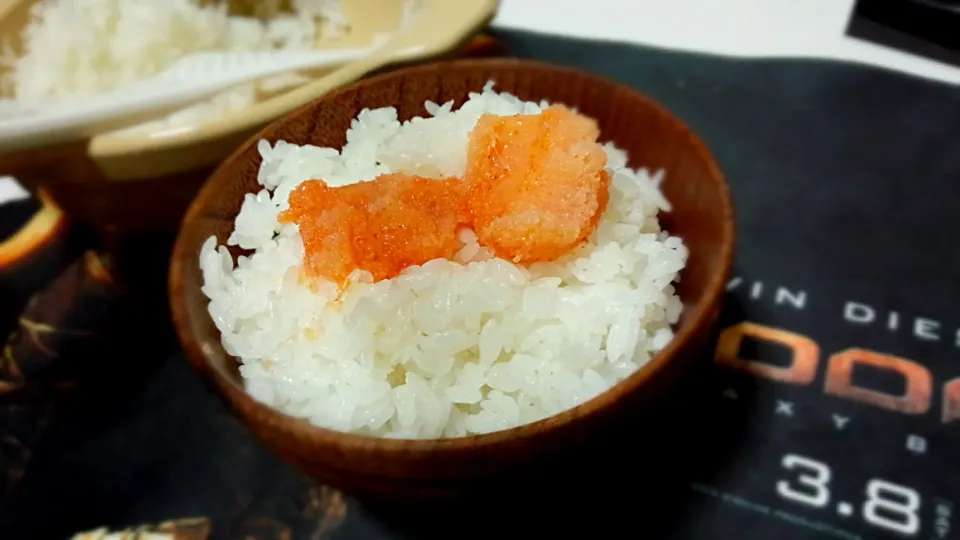 “完全飯テロ”土鍋ご飯に明太子♪|しょうたさん