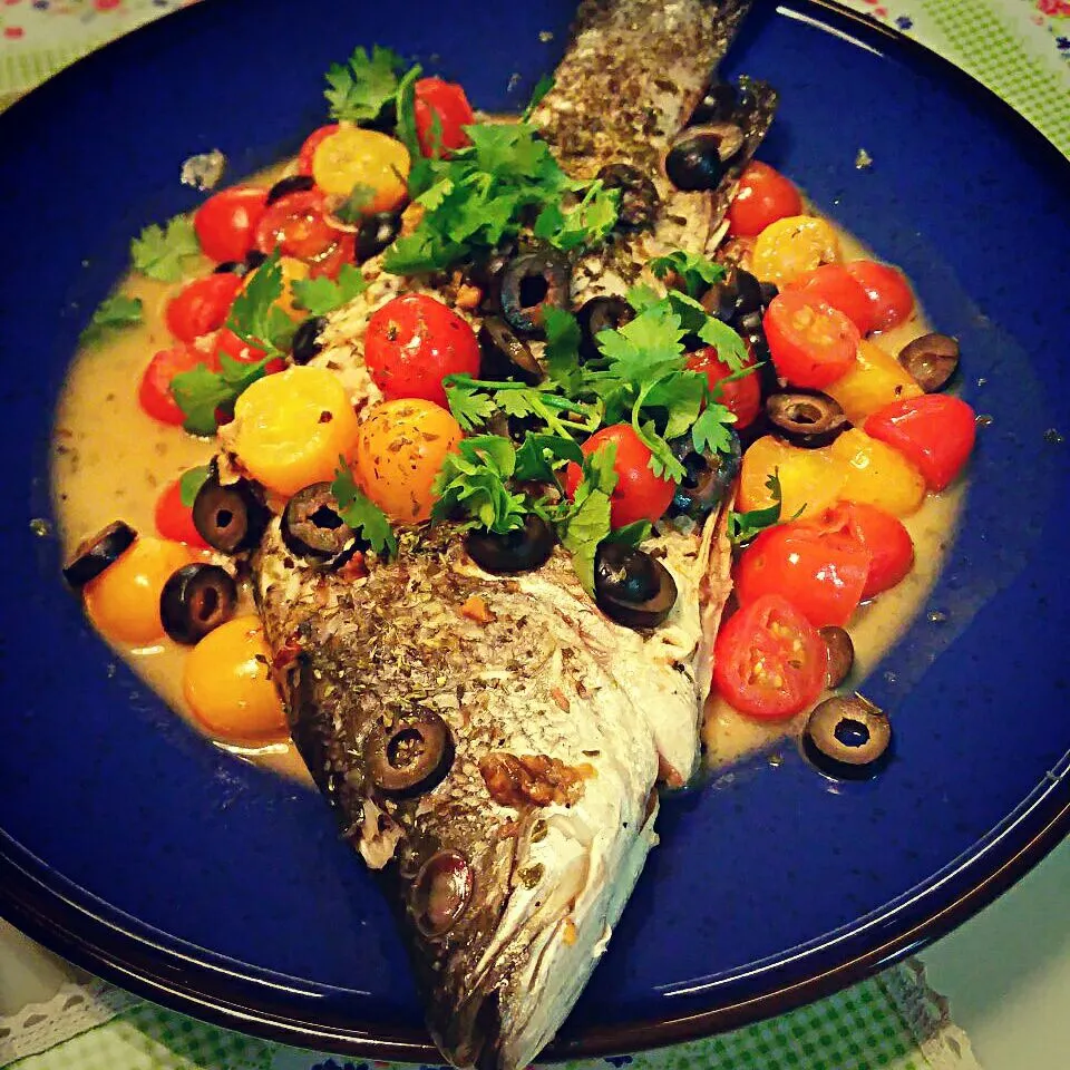 Snapdishの料理写真:Seabass in acqua pazza|Juneさん