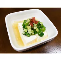 オクラと胡瓜のっけ豆腐|あやのさん