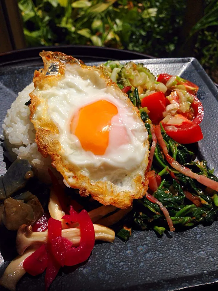 夏の定番モロヘイヤ丼♪|ちーちさん