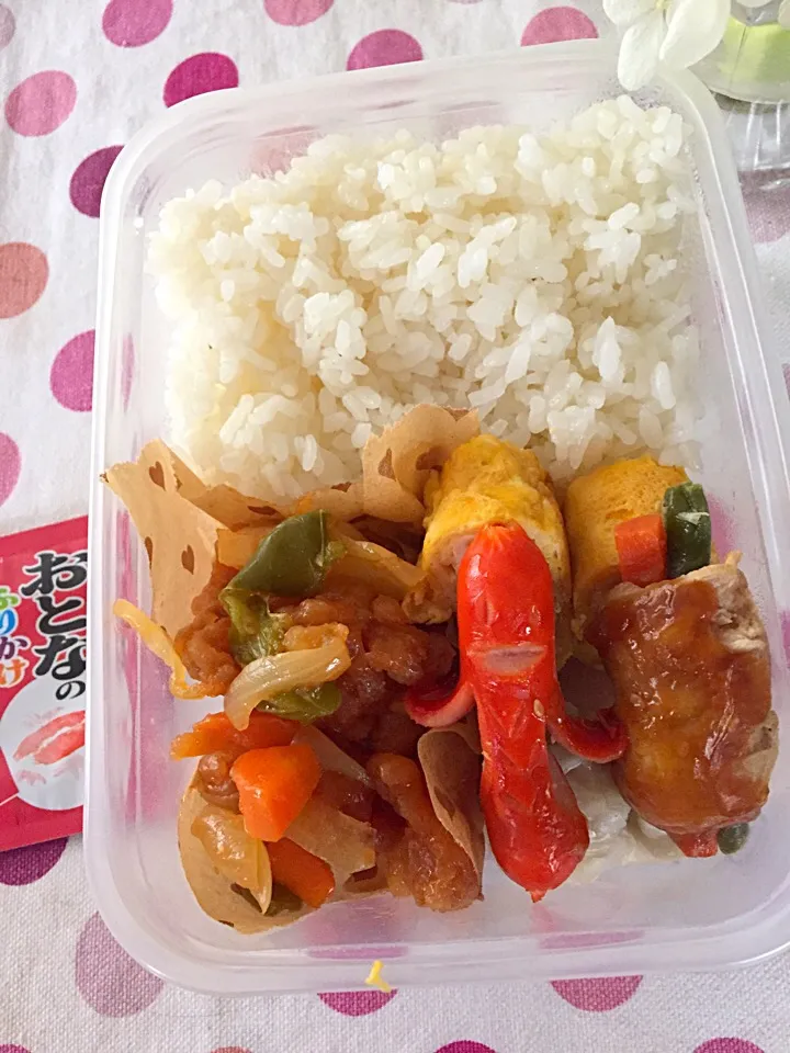 Snapdishの料理写真:２０１５年８月２０日 パパのお弁当♡ ♯お弁当久々だな  ♯酢豚|えり♡さん