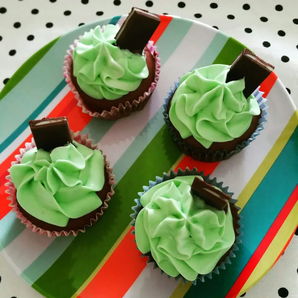 Mint Chocolate Cupcakes|Juneさん