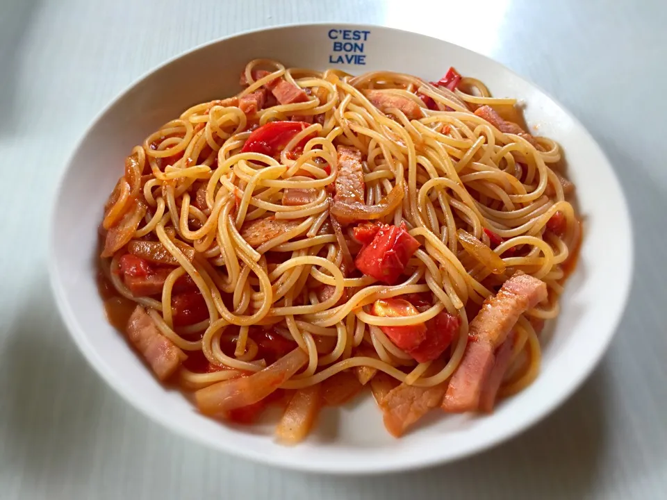 トマトソースパスタ|ともさん