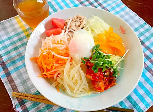 Snapdishの料理写真:お野菜たくさん冷麺|ayu3cafeさん