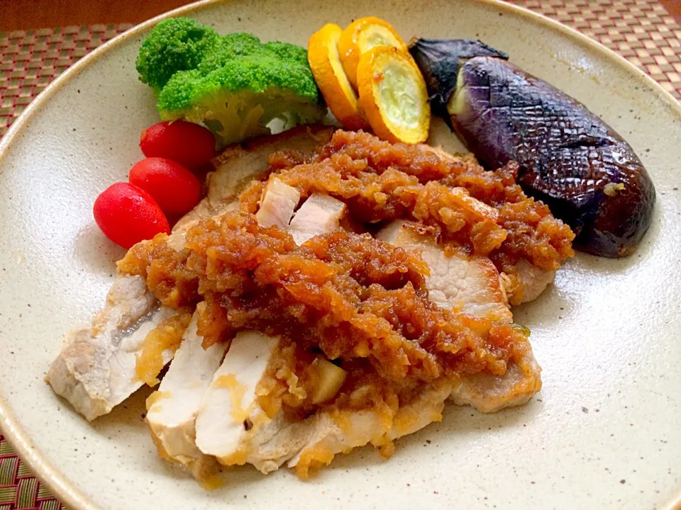 tellcky's Pork Steak w/apple sauce🍎ﾃﾙちゃんのﾎﾟｰｸｽﾃｰｷ ｱｯﾌﾟﾙｿｰｽ🍏|🌈Ami🍻さん