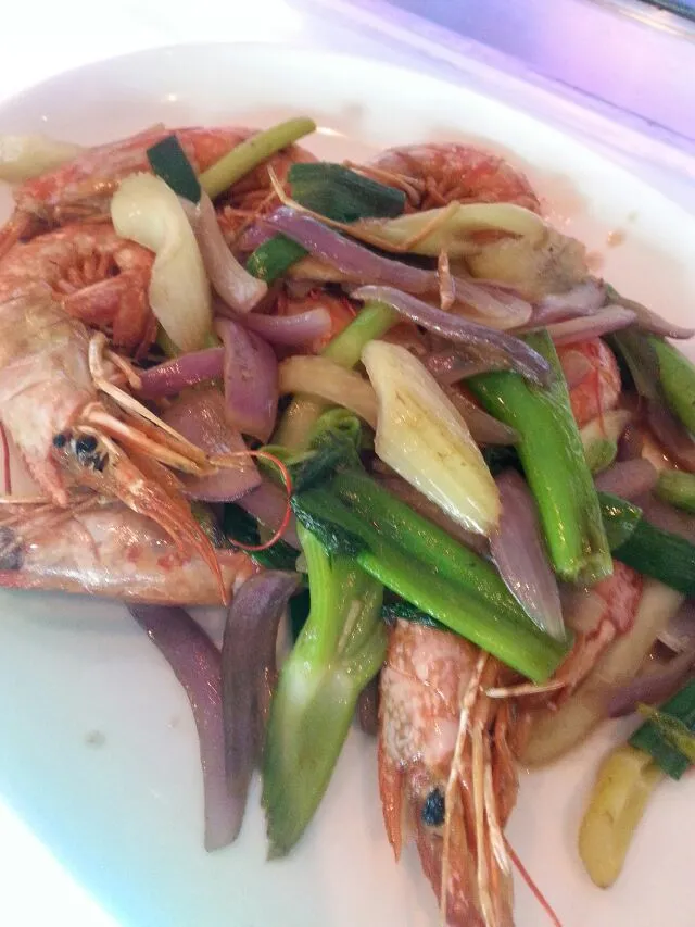 prawns and veggies.|Polly Gelfusoさん