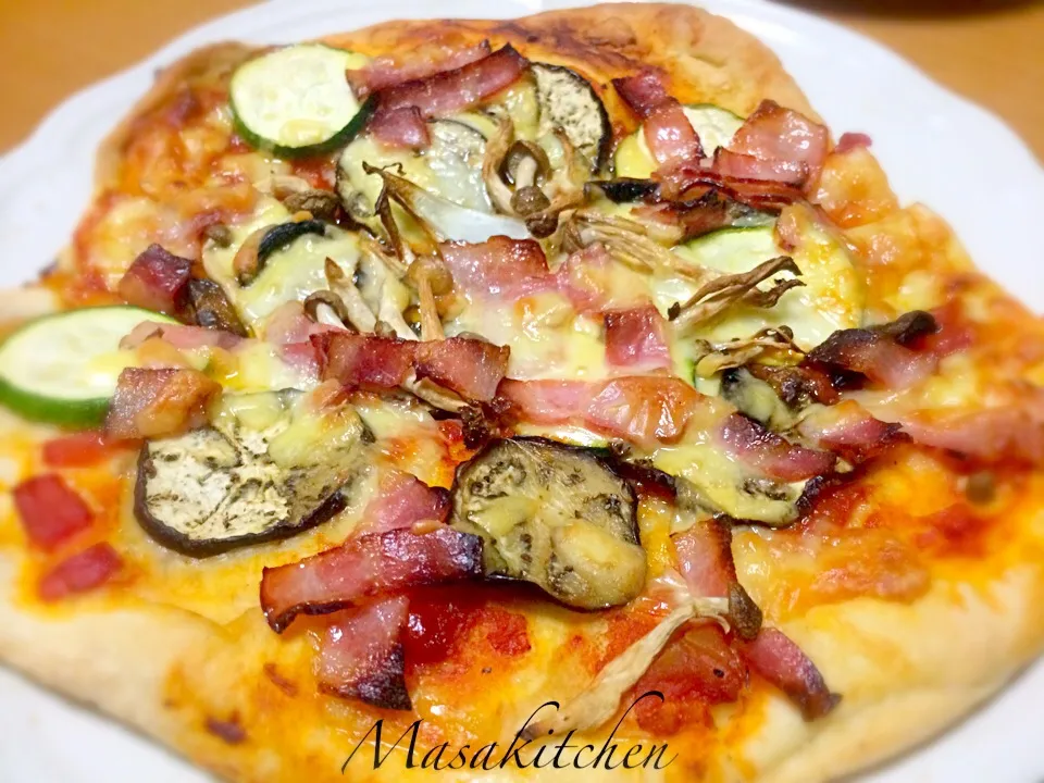 Eggplant,zucchini,mushrooms pizza|Masakiさん