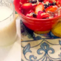 oatmeal and milk #dairy #Breakfast/Brunch|Chiara Alexandria Medeirosさん