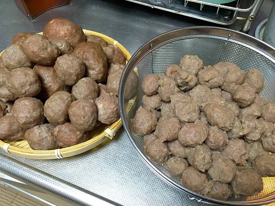 Snapdishの料理写真:Pentul bakso|yeni kartikasariさん