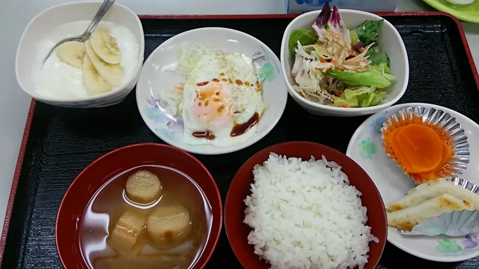 宿舎の朝ご飯シリーズ|Nanami Izumiさん