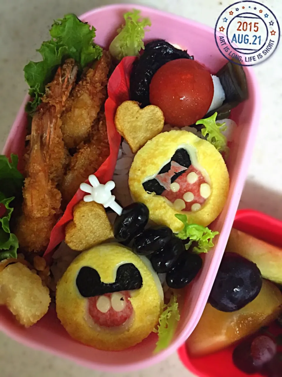 Snapdishの料理写真:ミッキー エビフライ弁当|チョコレートさん