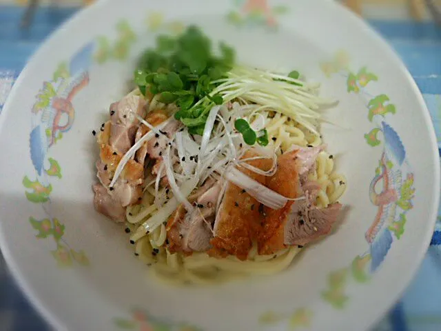 冷やし鶏塩ラーメン|よっしー(=^ェ^=)さん