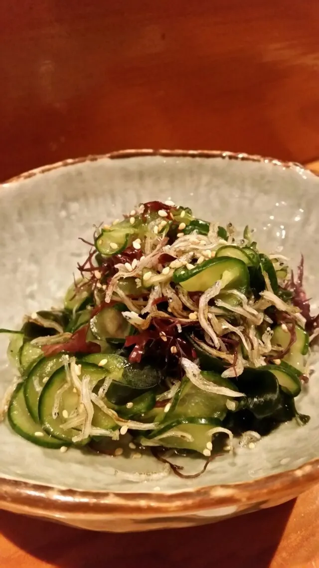 Snapdishの料理写真:Cucumber & Baby Sardine Seaweed Salad|Christina Sasserさん