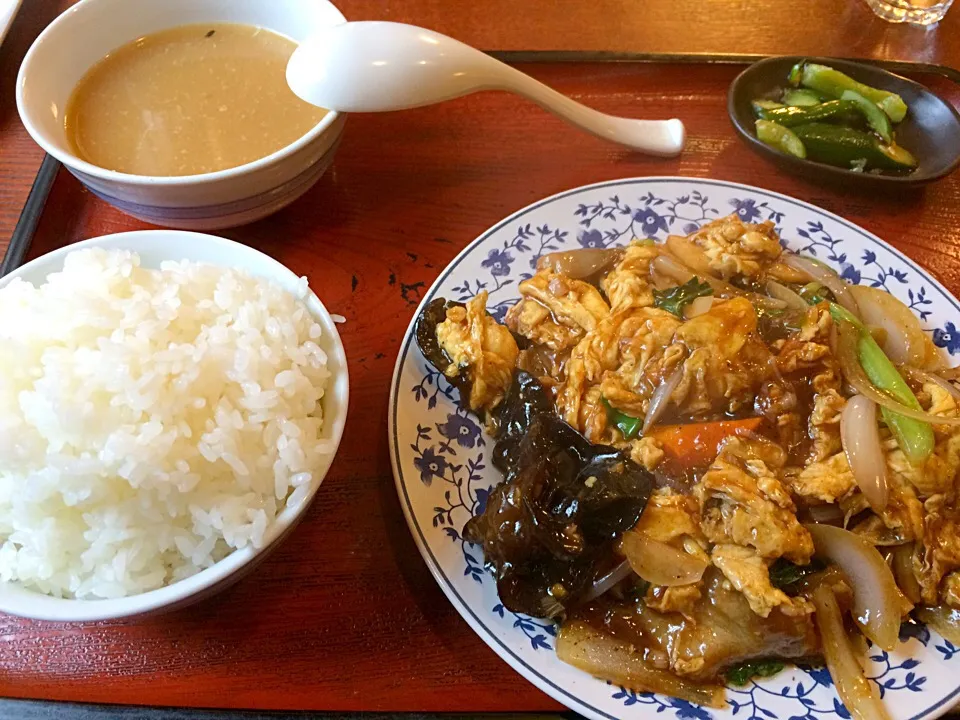 玉子と豚肉ときくらげの炒め物ランチセット600円|りえさん