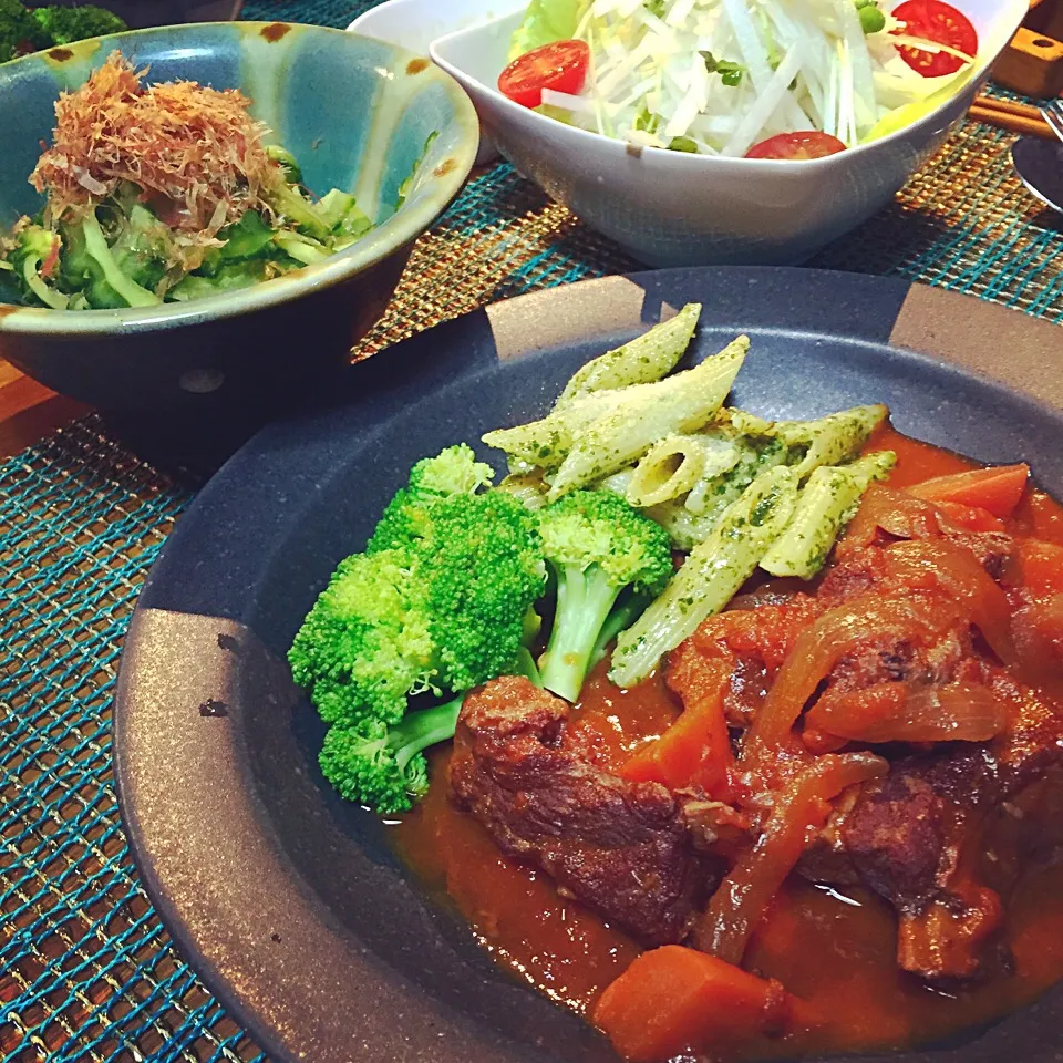 りりたんこぶさんの料理 【取扱注意😅】炊飯器で作ったほっろほろスペアリブシチュー🍖|CHINAMIさん