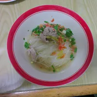 Snapdishの料理写真:Noodle with pork #Soup Noodles|Honeybeeさん