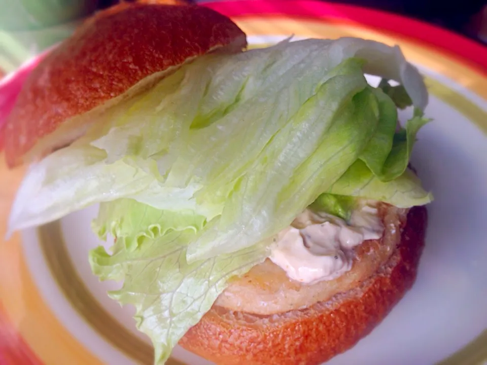 Snapdishの料理写真:Afternoon ahi burger|Ytkさん