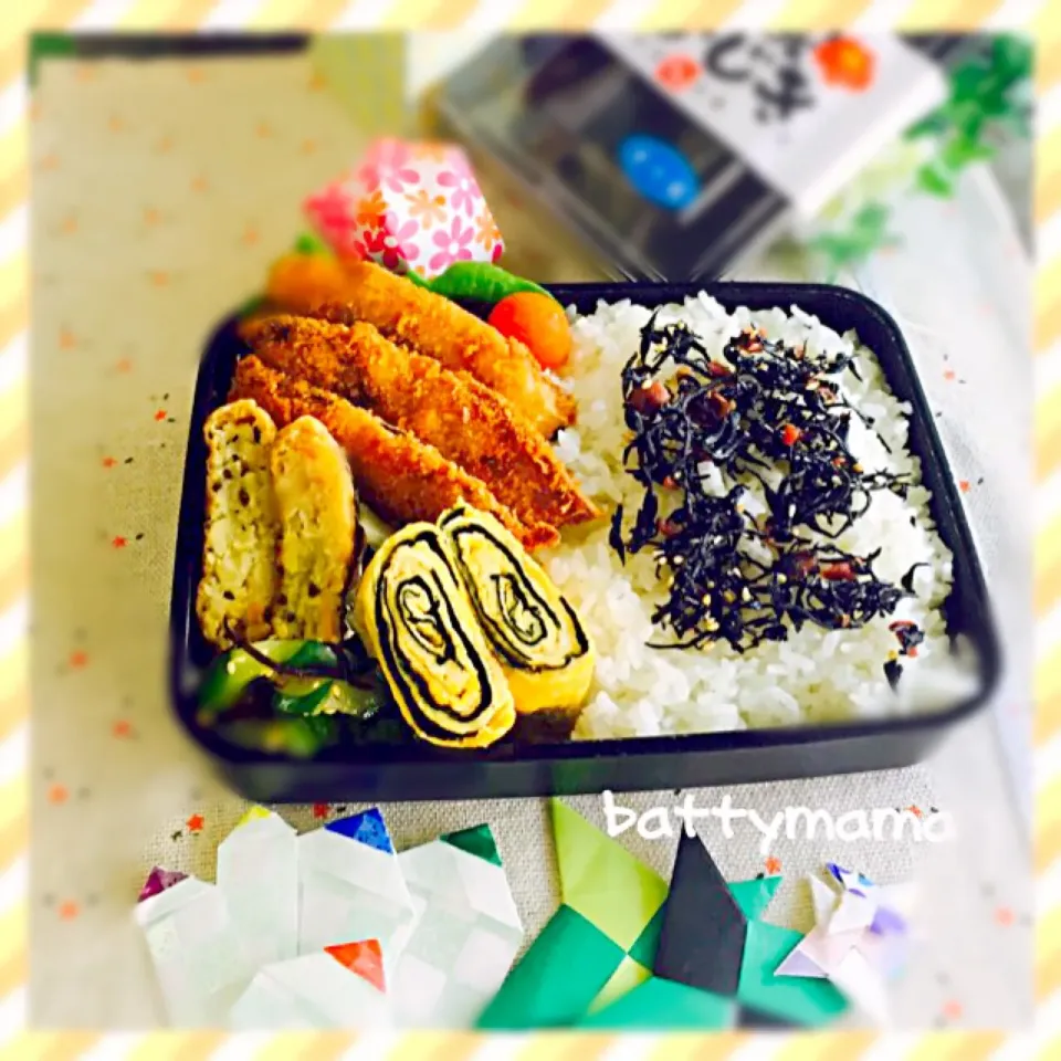 Snapdishの料理写真:まちまちこさんの料理 手作りがんもどき&秋刀魚のフライ弁当～♡battymamaの節約しても美味しいお弁当♡|ばってぃーまま＠♪さん