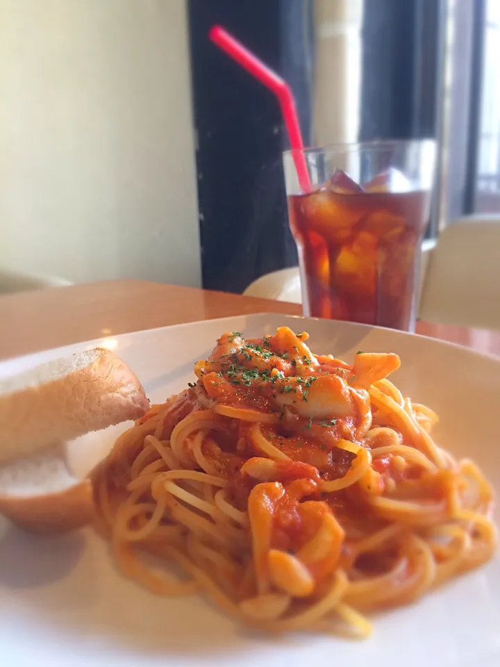 Snapdishの料理写真:カフェでパスタランチ|ナナさん