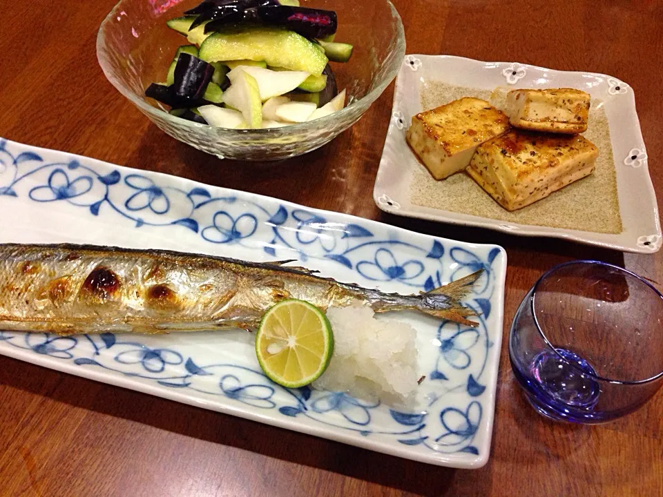 Snapdishの料理写真:勝てば焼肉 負ければ 秋刀魚|sakuramochiさん