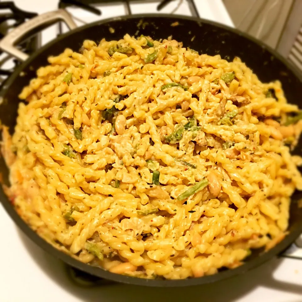 Gemelli with smoked trout, asparagus, and canellini beans.|West Coast Southernerさん