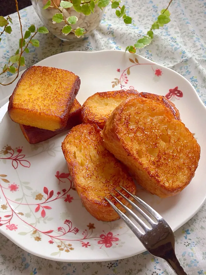 Petit dejeuner de Dimanche. 日曜の朝ごはんはフレンチトースト❤️|Hollyさん