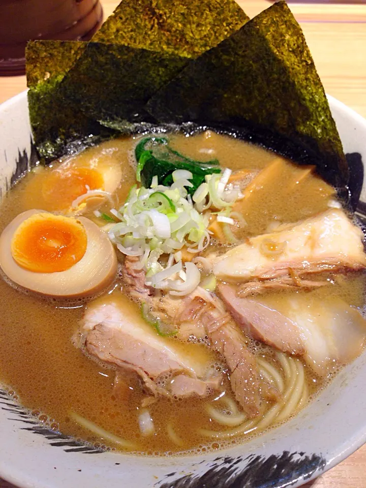 ラーメン|イカレタ宇宙人さん