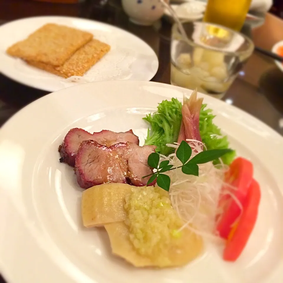 彩り前菜。蒸し鶏とチャーシューとミョウガの酢漬け|keroさん