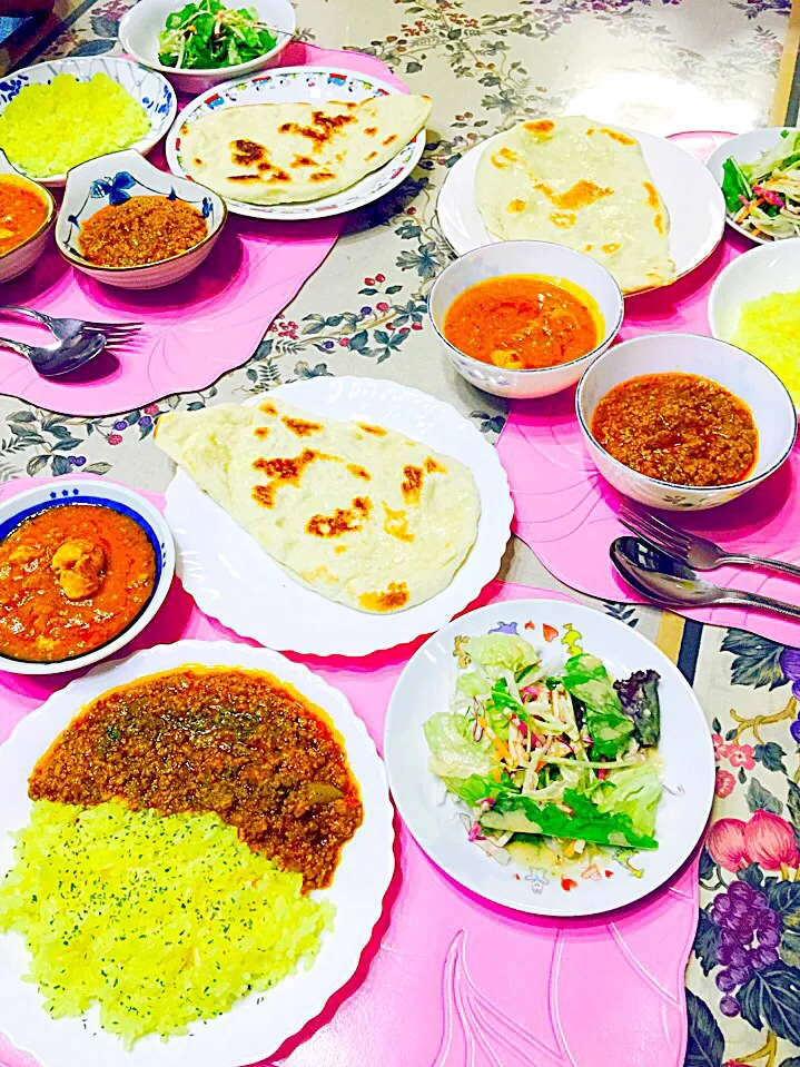 Indian Cuisine
Buttered Nan
Turmeric Rice & Keema Curry
Butter Chicken
Carrot Dressing Salad|きくちゃんさん