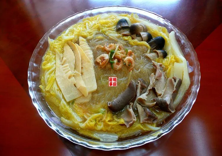 cellophane noodle with pork tripe and cabbage|steven z.y.さん