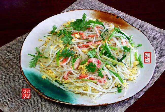 stir-fried cellophane noodle with snow crab|steven z.y.さん