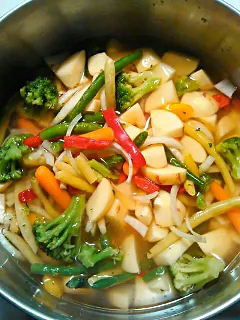 Making Vegetable Stew|Sheila Harrisさん