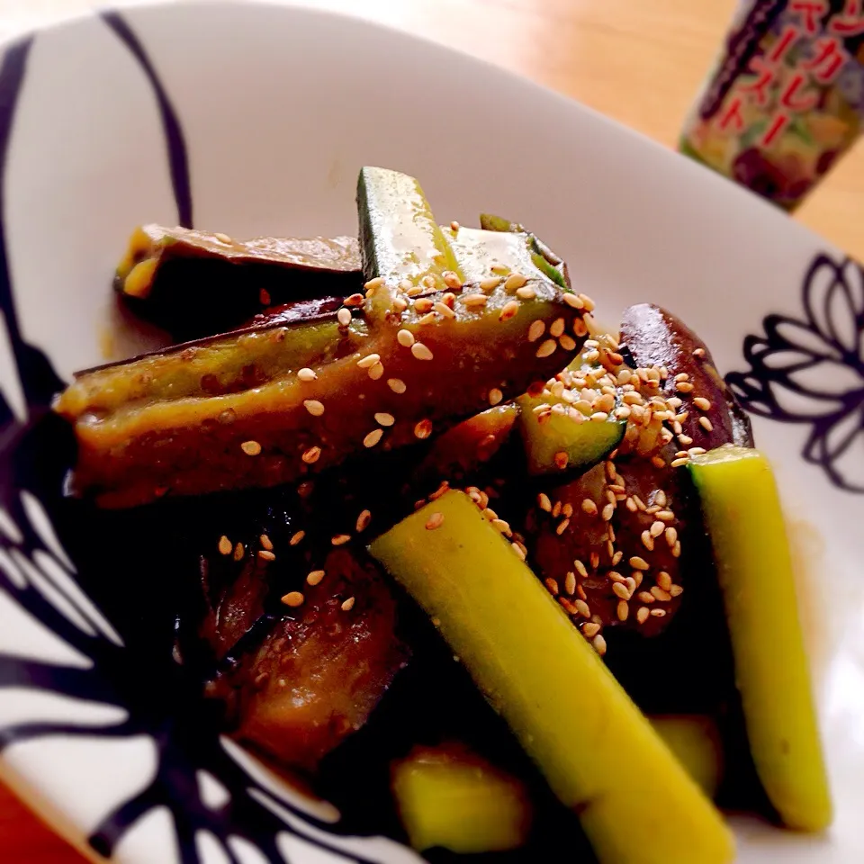 きゅうりと茄子の味噌炒め🍆|ららさん