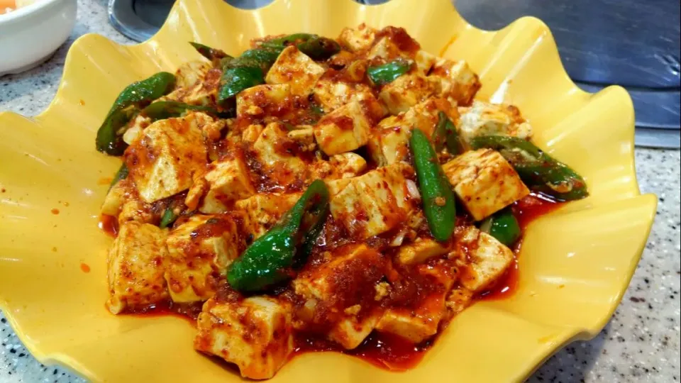 超辣麻婆豆腐。。。extremely hot and spicy mapotofu...|steven z.y.さん